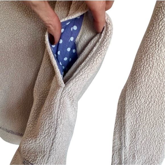 Boden Fleece Pullover Hiking Outdoor Layer Athletic Beige Purple Polka Dot XS - Picture 7 of 9